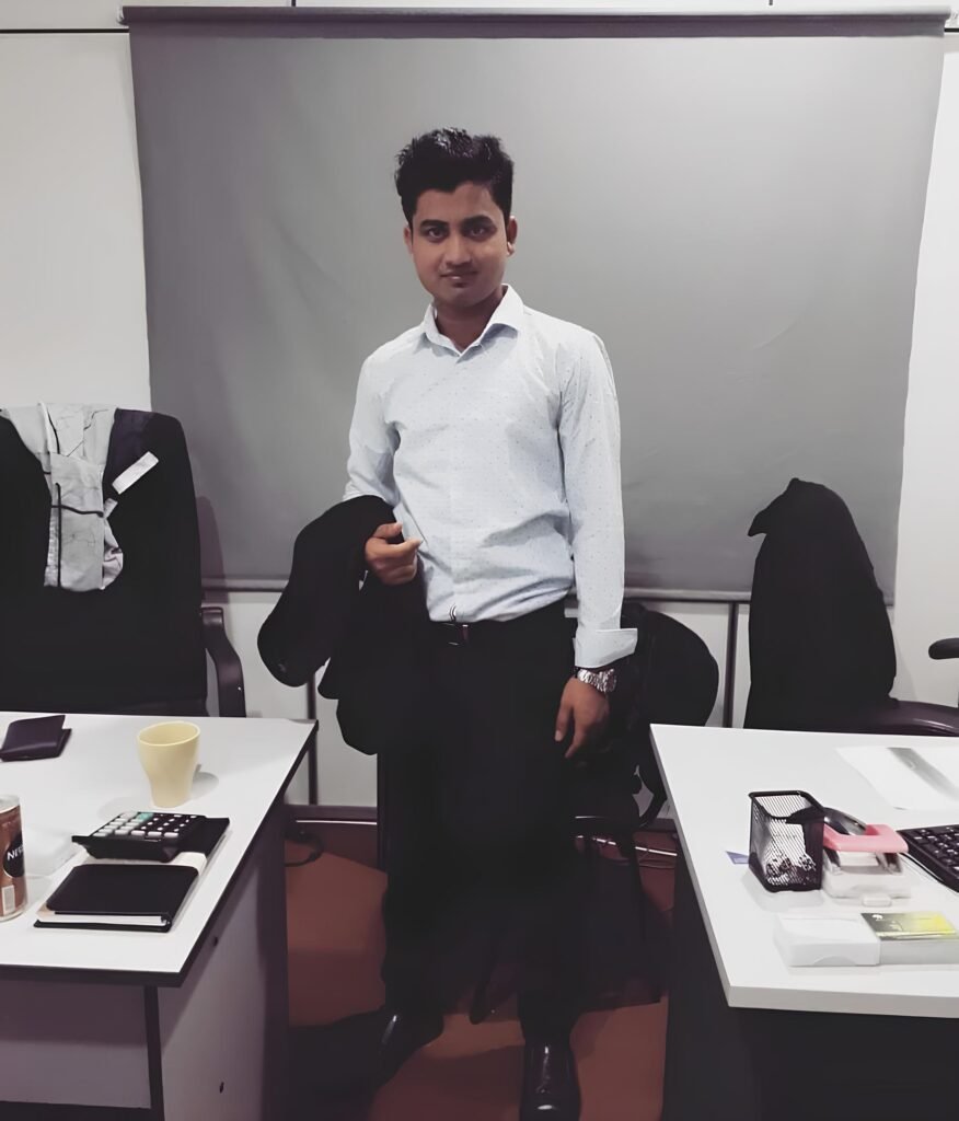 Ro khan founder of iLuvTool.